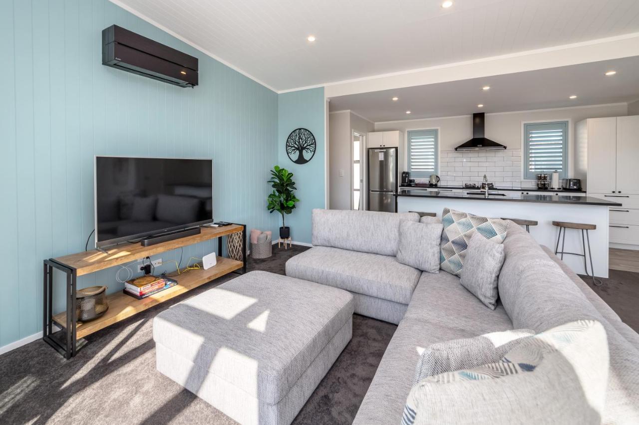 Blue Bungalow Martinborough Eksteriør billede